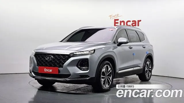 Hyundai Santafe 2019 — photo 1