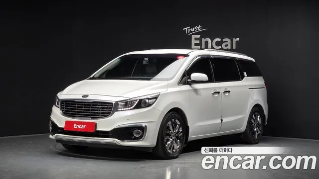 Kia Canival 2016 — photo 1
