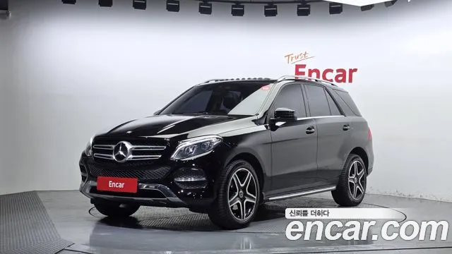 Mercedes-Benz GLE-Class 2016 — photo 1
