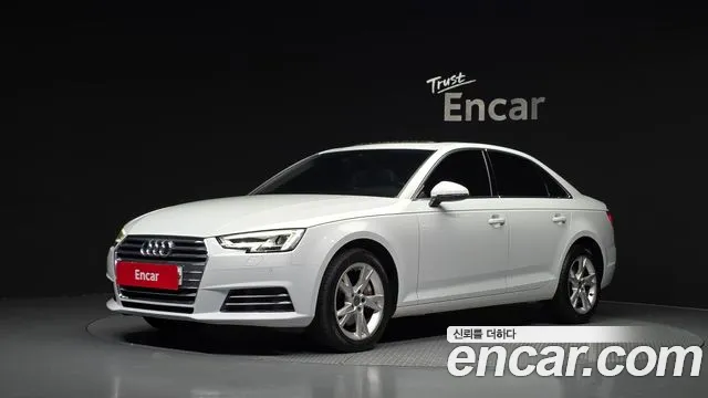 Audi A4 2018 — photo 1