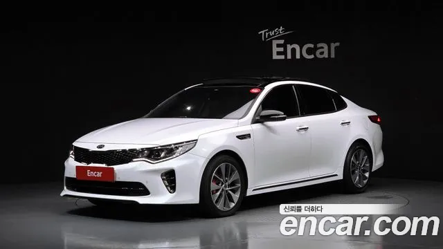Kia K5 2018 — photo 1