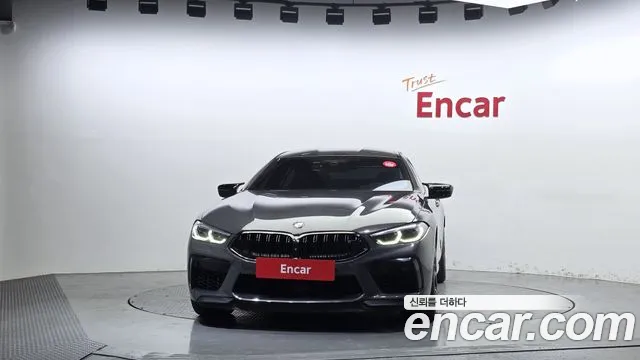 BMW M8 2020 — photo 1