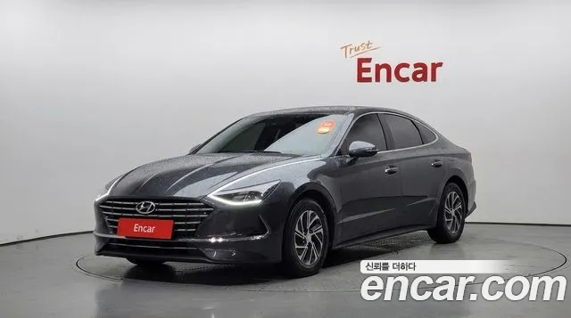 Hyundai Sonata 2023 — photo 1
