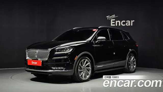 Lincoln Nautilus 2023 — photo 1