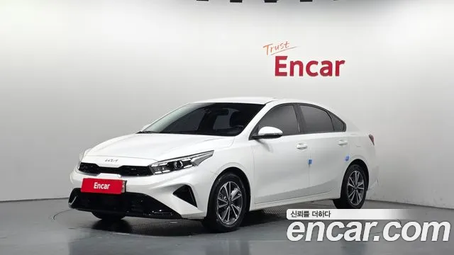 Kia K3 2023 — photo 1