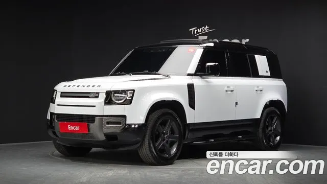 Land Rover Defender 2024 — photo 1