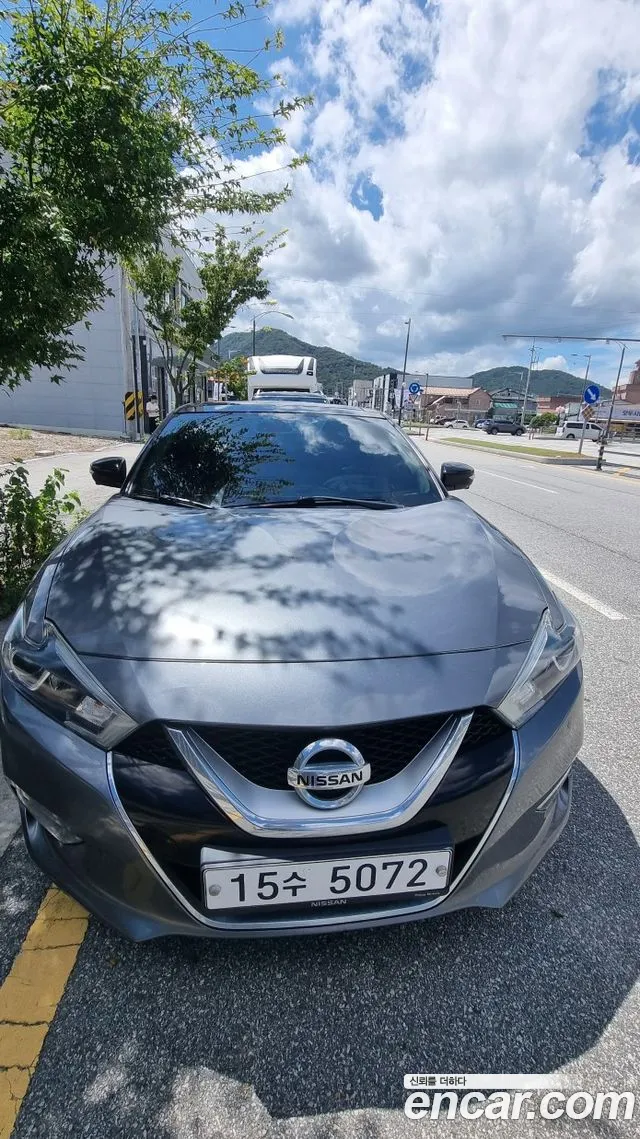 Nissan Maxima 2017 — photo 1
