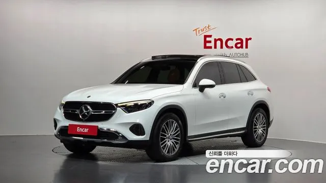 Mercedes-Benz GLC-Class 2023 — photo 1