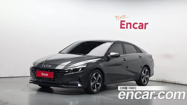 Hyundai AVANTE 2021 — photo 1