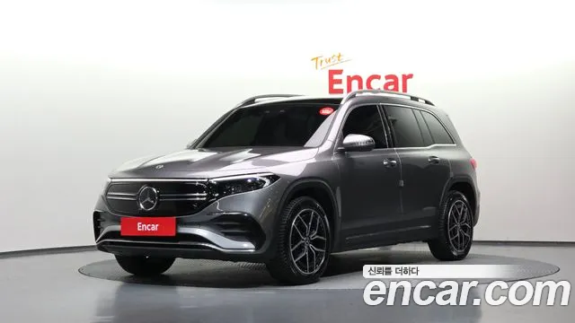 Mercedes-Benz EQB 2023 — photo 1