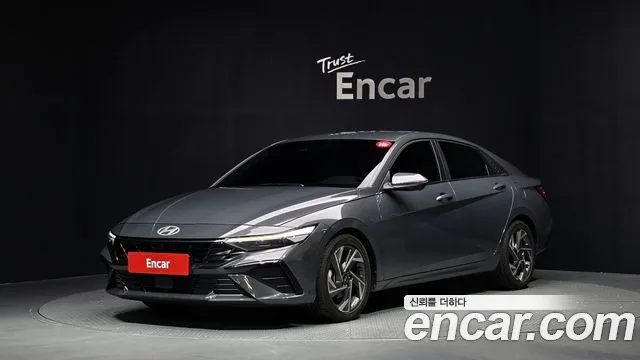 Hyundai AVANTE 2024 — photo 1