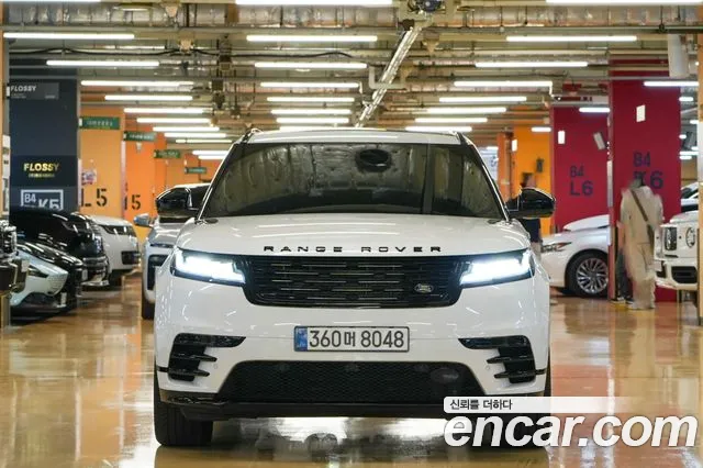Land Rover Range Rover Velar 2025 — photo 1