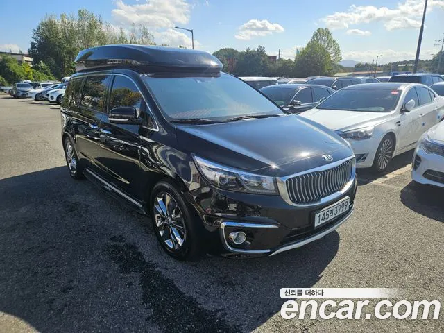 Kia Canival 2016 — photo 1