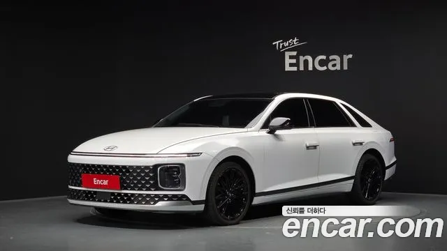 Hyundai Grandeur 2023 — photo 1