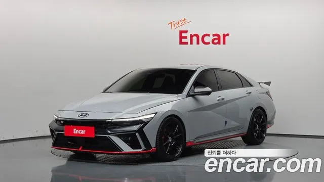 Hyundai AVANTE 2024 — photo 1
