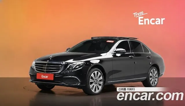 Mercedes-Benz E-Class 2017 — photo 1