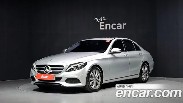 Mercedes-Benz C-Class 2018 — photo 1
