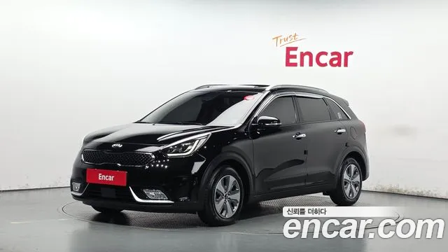 Kia Niro 2018 — photo 1