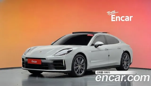 Porsche Panamera 2025 — photo 1