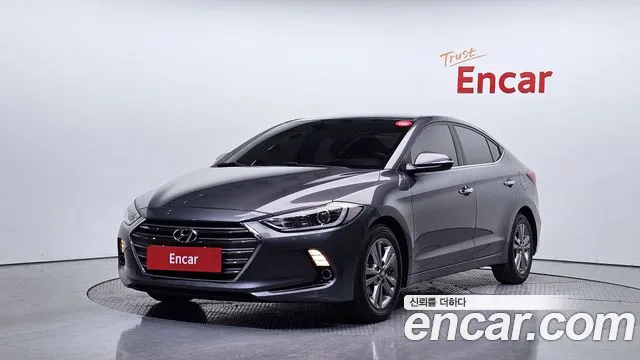 Hyundai AVANTE 2017 — photo 1