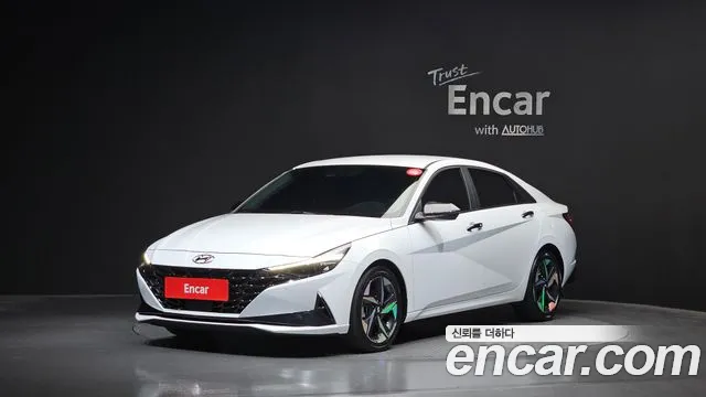 Hyundai AVANTE 2023 — photo 1