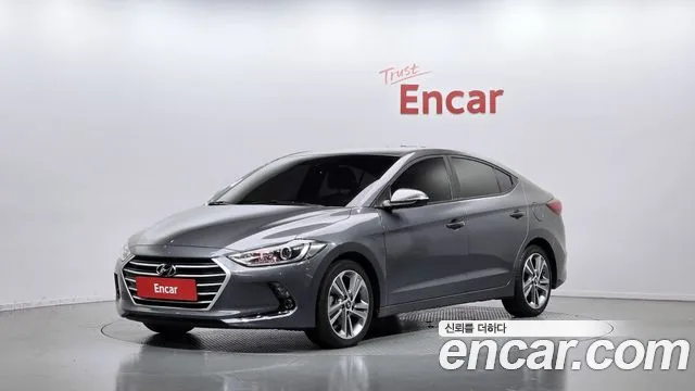 Hyundai AVANTE 2017 — photo 1