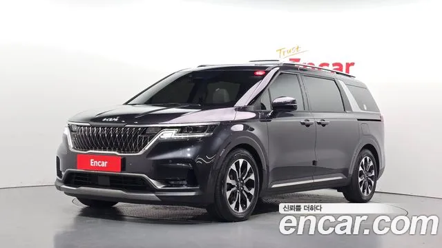 Kia Canival 2022 — photo 1