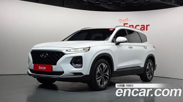 Hyundai Santafe 2019 — photo 1