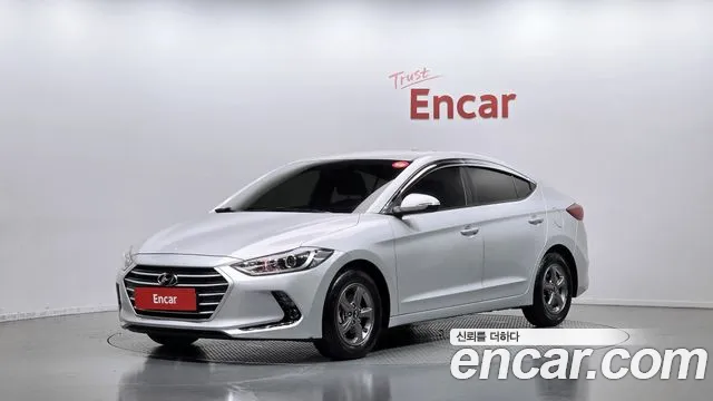 Hyundai AVANTE 2017 — photo 1