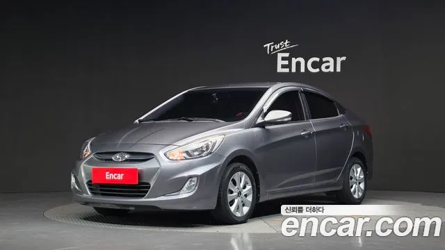 Hyundai Accent 2015 — photo 1