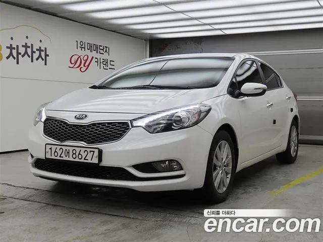 Kia K3 2013 — photo 1