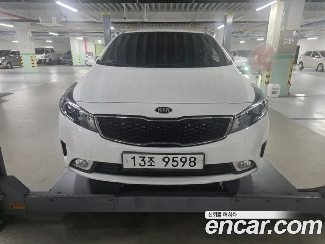 Kia K3 2017 — photo 1