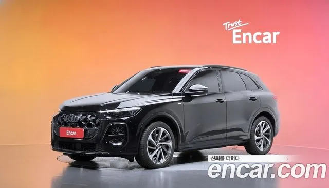 Audi Q5 2025 — photo 1
