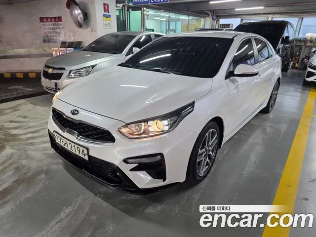 Kia K3 2019 — photo 1