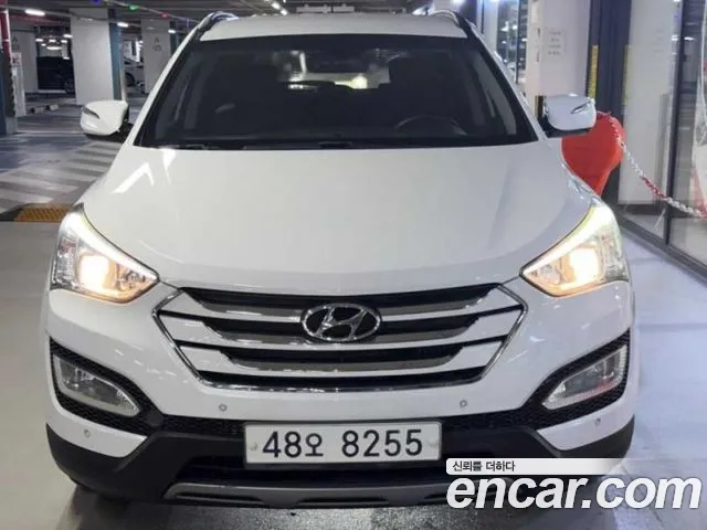 Hyundai Santafe 2014 — photo 1