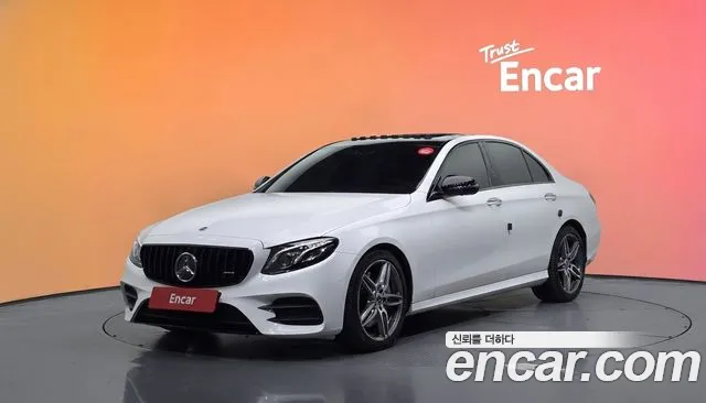Mercedes-Benz E-Class 2019 — photo 1