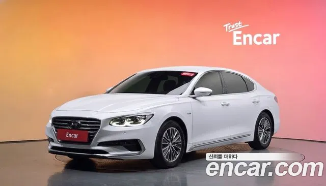 Hyundai Grandeur 2018 — photo 1