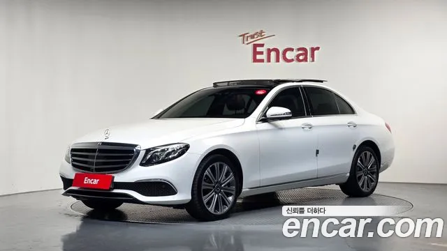 Mercedes-Benz E-Class 2018 — photo 1
