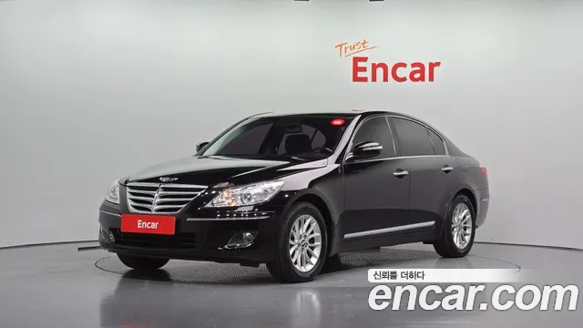 Hyundai Genesis 2011 — photo 1