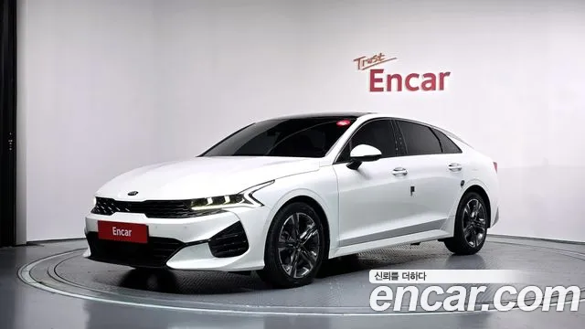 Kia K5 2020 — photo 1