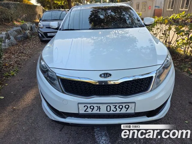 Kia K5 2012 — photo 1
