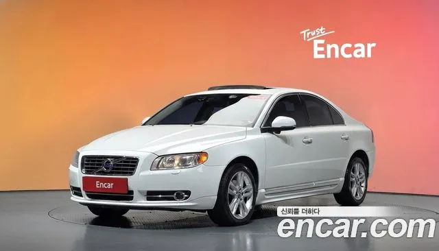 Volvo S80 2013 — photo 1