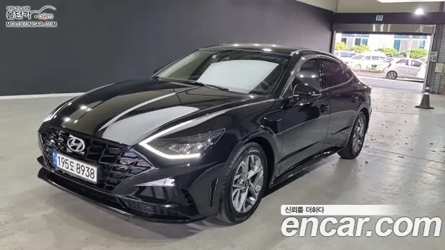 Hyundai Sonata 2022 — photo 1