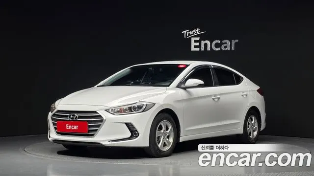 Hyundai AVANTE 2016 — photo 1