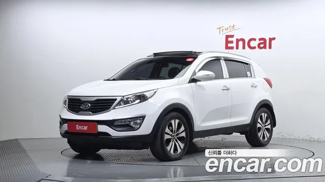 Kia Sportage 2011 — photo 1