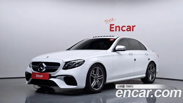 Mercedes-Benz E-Class 2019 — photo 1