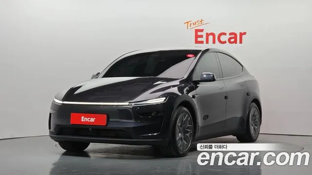 Tesla Model Y 2026 — photo 1