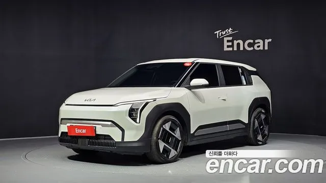 Kia EV3 2025 — photo 1