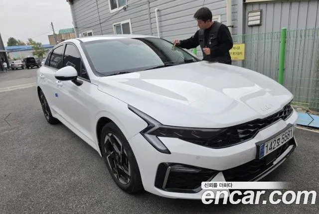 Kia K5 2024 — photo 1