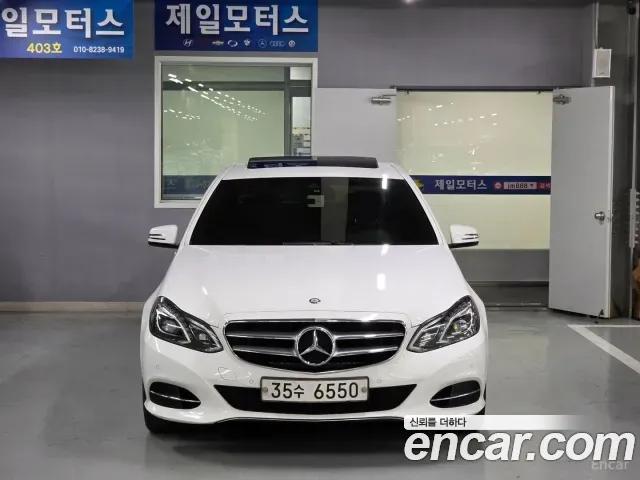 Mercedes-Benz E-Class 2014 — photo 1